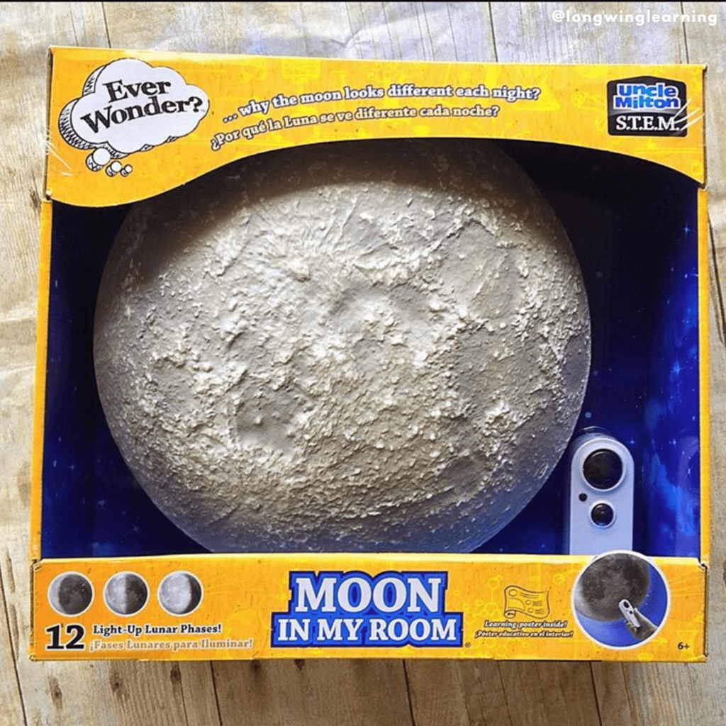 MOON LAMP TO LEARN ABOUT THE MOON
