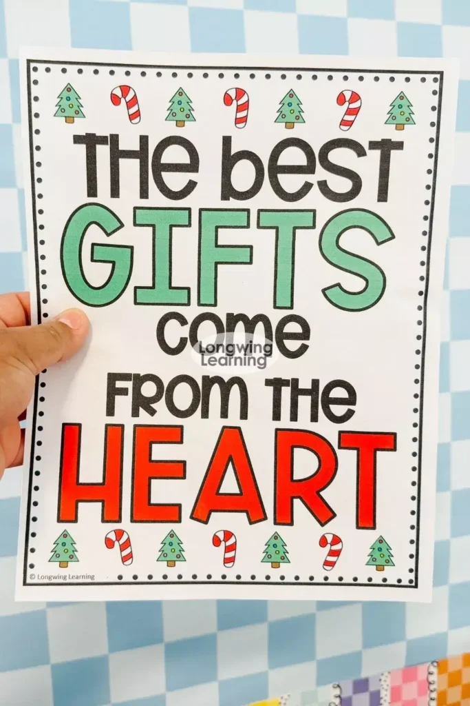colored-the-best-gifts-come-from-the-heart-christmas-bulletin-board-poster
